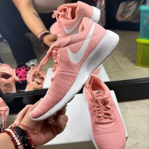 Nike Women's Coral Athletic Sneakers